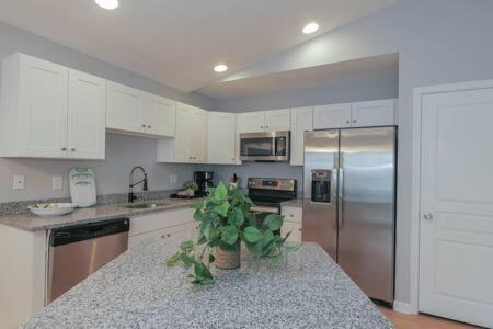 Bartram Dream House II - Bartram Beach Retreat アトランティックシティー エクステリア 写真